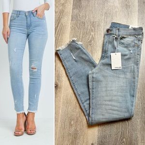 Size 28 Sneak Peek light wash frayed hem distressed denim NWT
